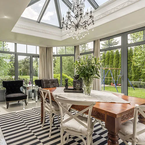 Os solários são quentes no inverno e legais no verão